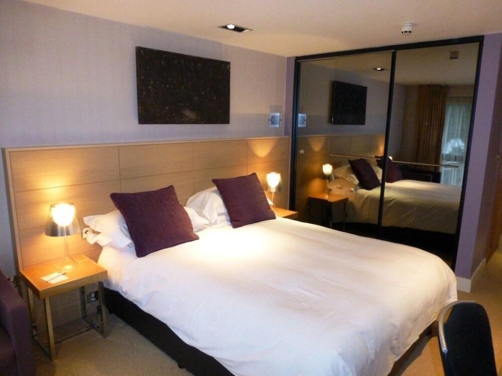 Beales Hotel Hatfield  Bagian luar foto