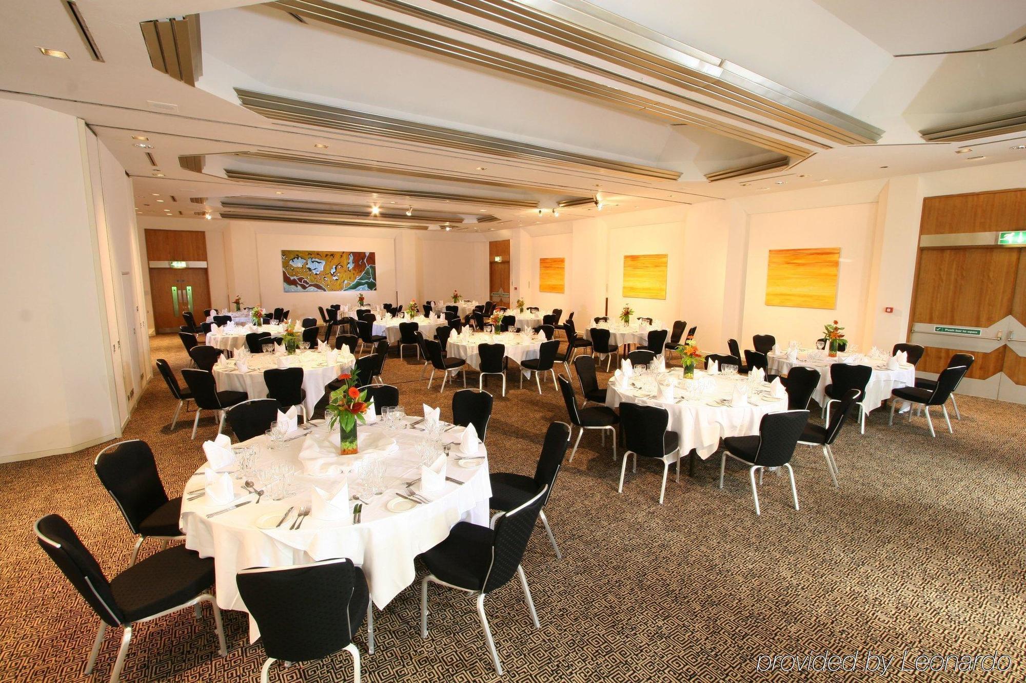 Beales Hotel Hatfield  Bagian luar foto