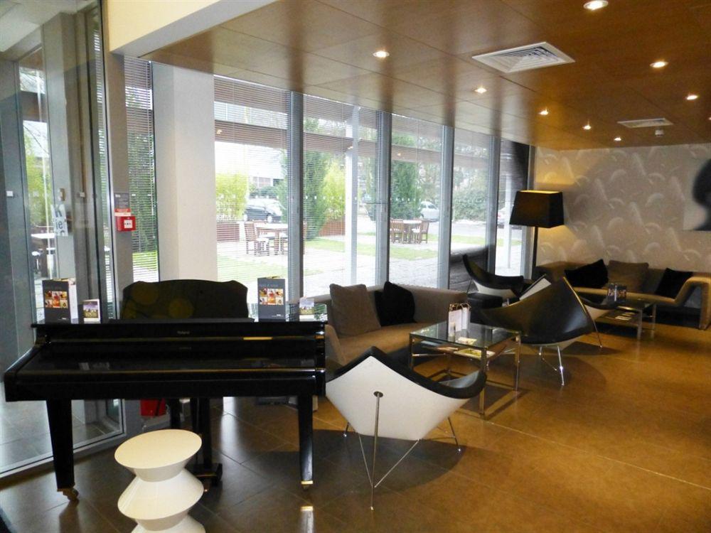 Beales Hotel Hatfield  Bagian luar foto