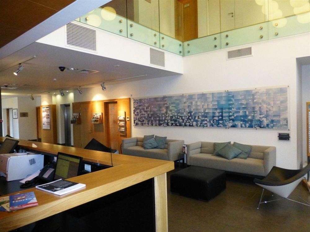 Beales Hotel Hatfield  Bagian luar foto