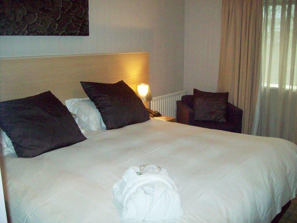 Beales Hotel Hatfield  Bagian luar foto